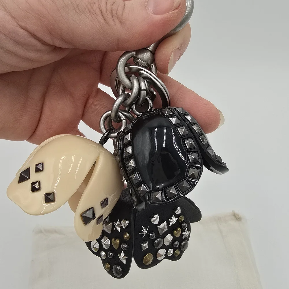 Coach Tea Rose Studded Bag Charm/  KeyRing, B & W, EUC - Picture 3 of 11